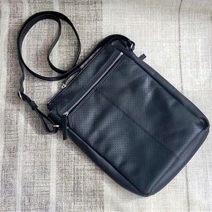 Derek Alexander Black Leather Crossbody bag in Excellent Condition
